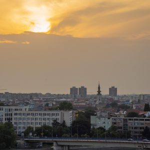 zalazak sunca-panorama grada